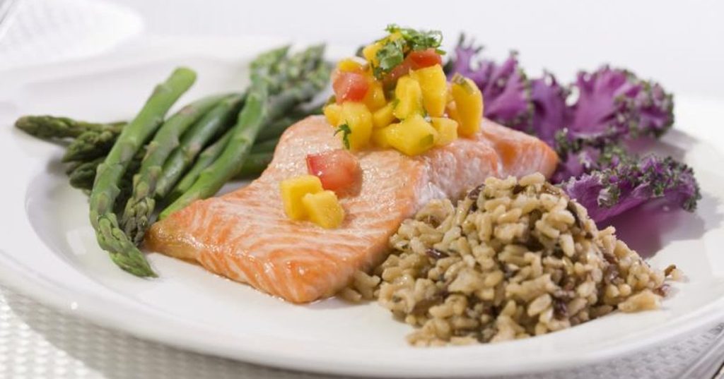 Warrior Diet: un ritorno al passato che fa crollare i miti moderni sull’alimentazione