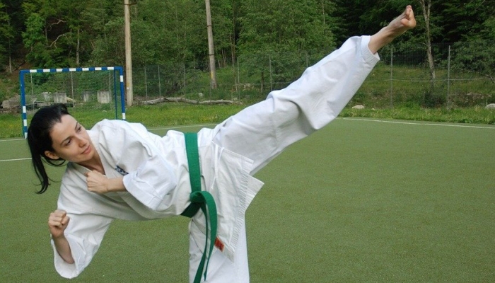 Riscaldamento e mobilità attiva per sport da combattimento (esempi&nbsp;pratici)